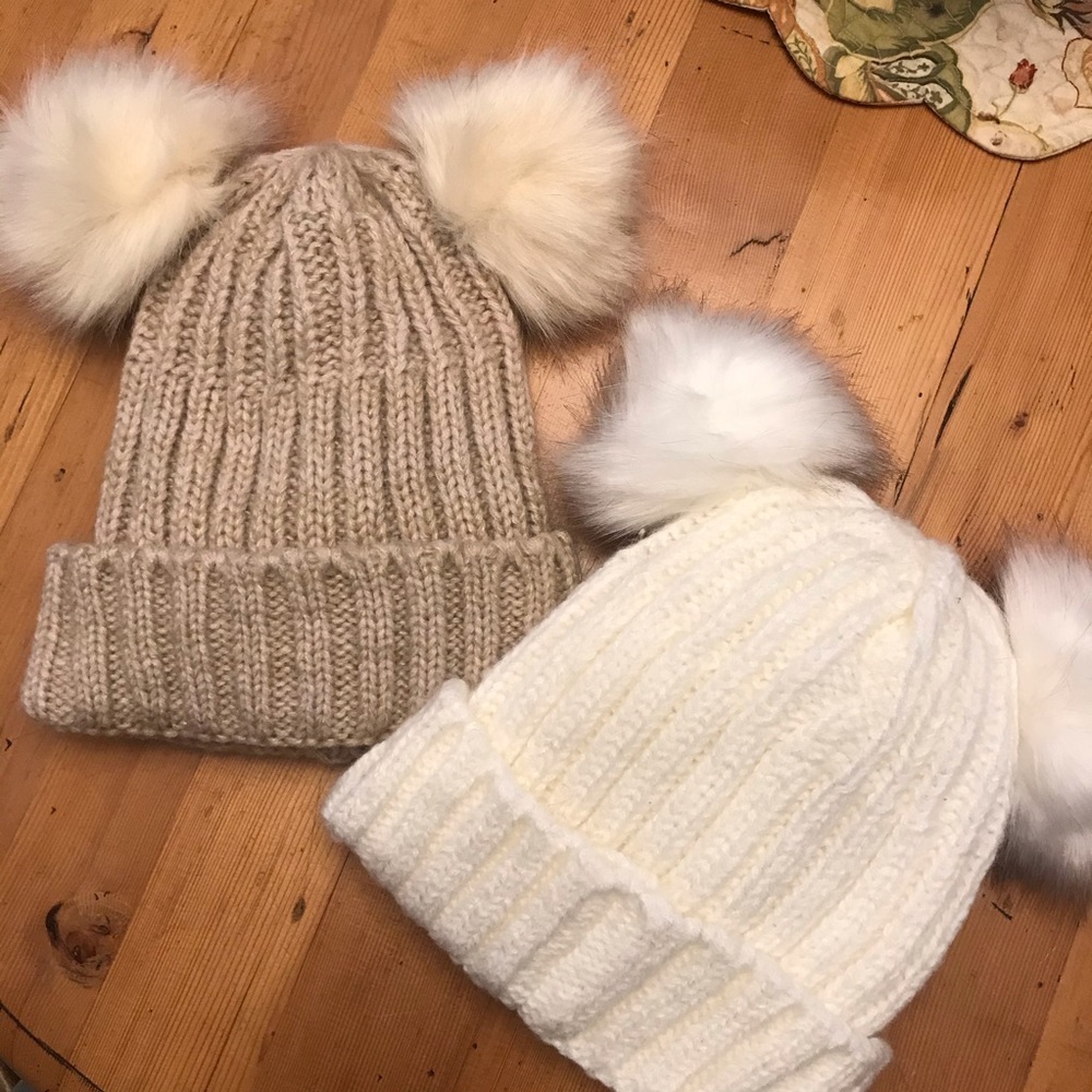 ⛄️Double Fur Ball Beanie Hat